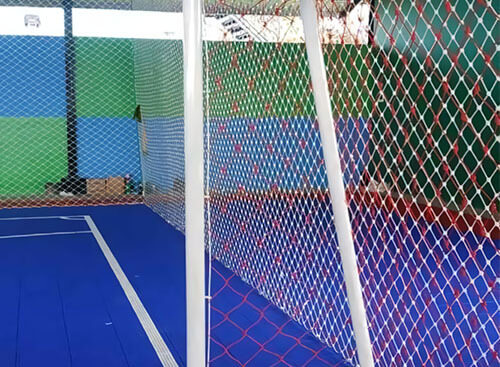 Kami juga menyediakan jaring gawang futsal yang dirancang khusus untuk penggunaan pada gawang futsal.